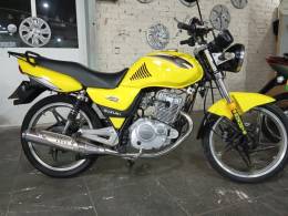 SUZUKI - YES - 2011/2011 - Amarela - R$ 7.900,00