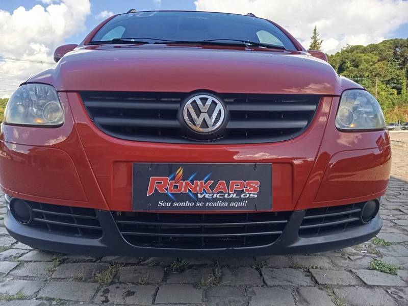 VOLKSWAGEN - SPACEFOX - 2010/2010 - Vermelha - R$ 34.900,00