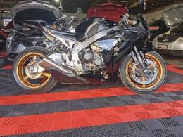 HONDA - CBR 1000RR - 2011/2011 - Preta - R$ 46.900,00