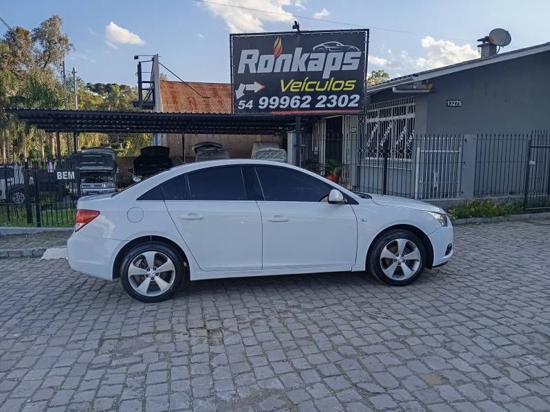 CHEVROLET - CRUZE - 2012/2012 - Branca - R$ 54.900,00