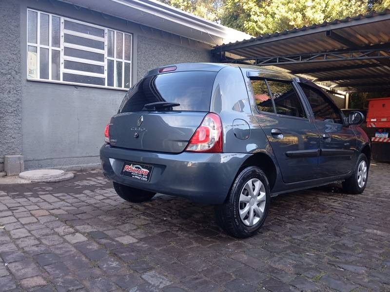 RENAULT - CLIO - 2016/2016 - Cinza - R$ 36.900,00