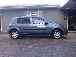 RENAULT - CLIO - 2016/2016 - Cinza - R$ 36.900,00