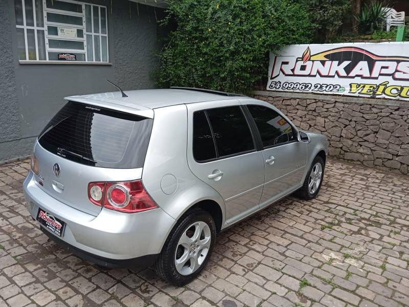 VOLKSWAGEN - GOLF - 2009/2009 - Prata - R$ 48.800,00