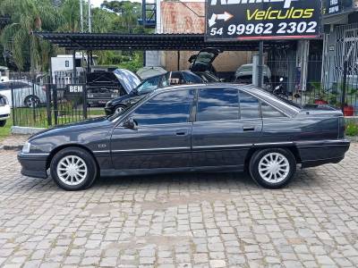 CHEVROLET - OMEGA - 1994/1994 - Preta - R$ 32.900,00