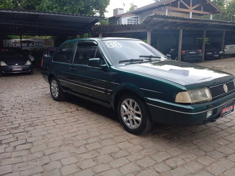 VOLKSWAGEN - SANTANA - 1993/1993 - Verde - R$ 22.500,00