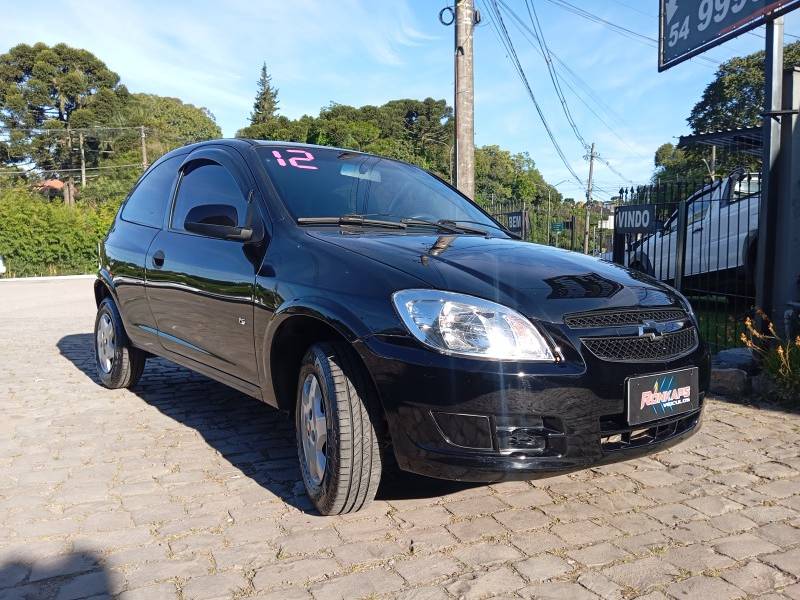 CHEVROLET - CELTA - 2012/2012 - Preta - R$ 23.900,00