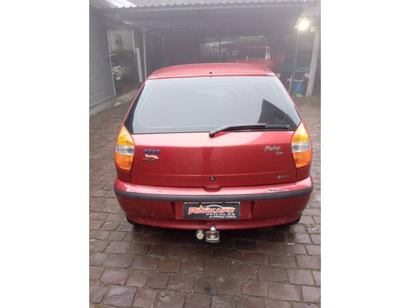 FIAT - PALIO - 2006/2006 - Vermelha - R$ 15.900,00