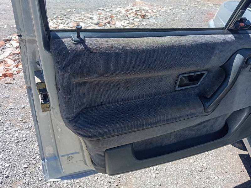 VOLKSWAGEN - SANTANA - 1996/1996 - Prata - R$ 31.900,00