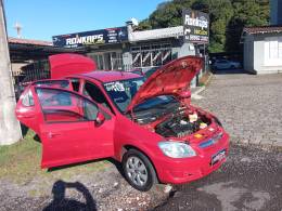 CHEVROLET - PRISMA - 2010/2010 - Vermelha - R$ 29.900,00