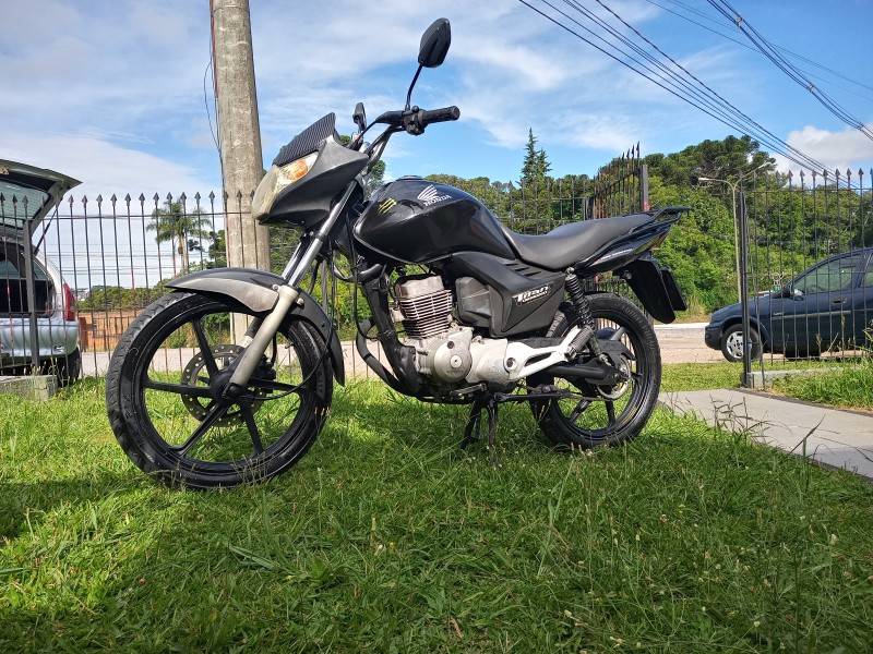 HONDA - CG 150 - 2010/2010 - Preta - R$ 11.500,00