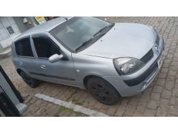 RENAULT - CLIO - 2006/2006 - Prata - R$ 21.000,00