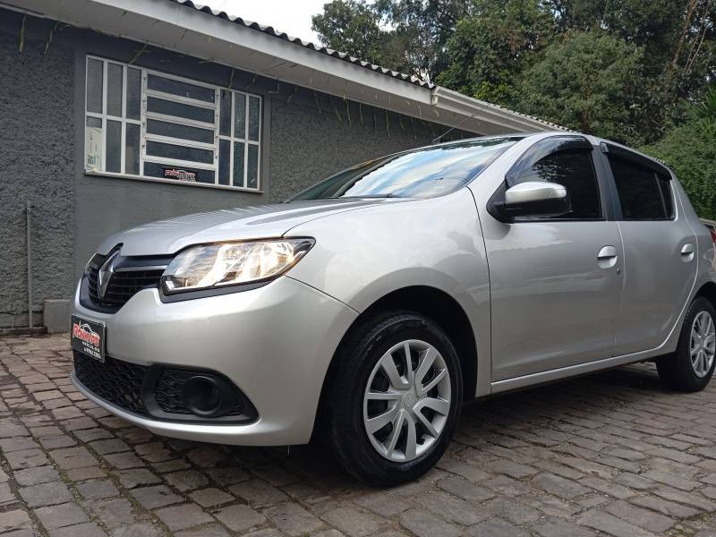 RENAULT - SANDERO - 2019/2019 - Branca - R$ 48.900,00