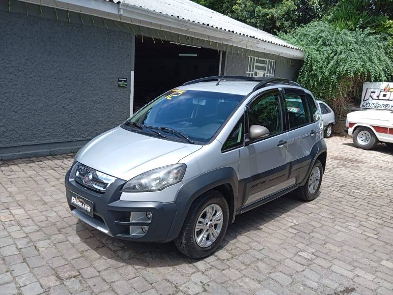 FIAT - IDEA - 2012/2012 - Prata - R$ 35.900,00