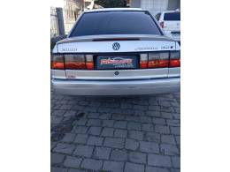 VOLKSWAGEN - SANTANA - 1996/1996 - Prata - R$ 28.900,00