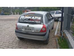 RENAULT - CLIO - 2006/2006 - Prata - R$ 21.000,00