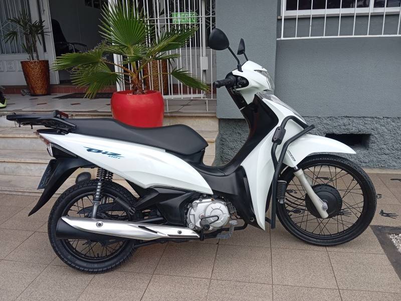 HONDA - BIZ 110I - 2019/2019 - Branca - R$ 13.900,00