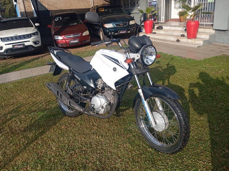 YAMAHA - YBR - 2016/2016 - Branca - R$ 11.900,00