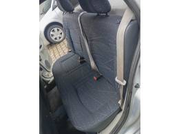 RENAULT - CLIO - 2006/2006 - Prata - R$ 19.900,00
