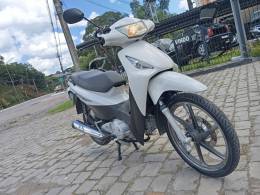 HONDA - BIZ 125 - 2009/2009 - Branca - R$ 10.900,00
