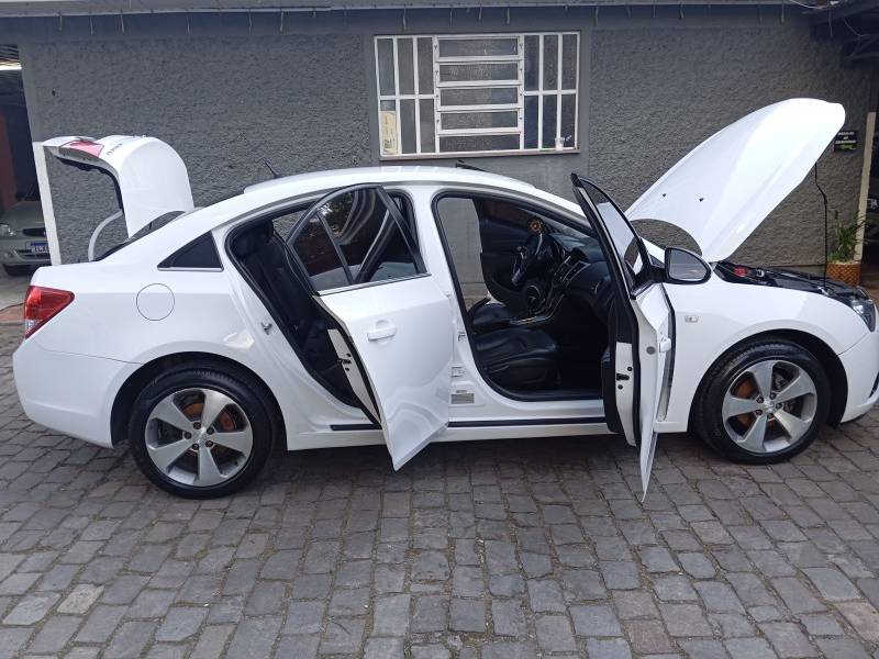 CHEVROLET - CRUZE - 2012/2012 - Branca - R$ 54.900,00