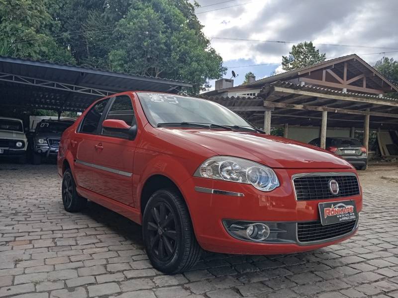 FIAT - SIENA - 2009/2009 - Vermelha - R$ 31.900,00