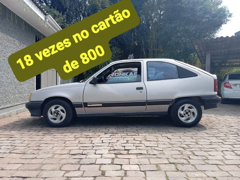 CHEVROLET - KADETT - 1993/1993 - Prata - R$ 9.900,00