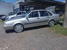 VOLKSWAGEN - SANTANA - 1996/1996 - Prata - R$ 31.900,00