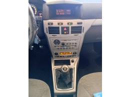 CHEVROLET - VECTRA - 2011/2011 - Vermelha - R$ 44.900,00