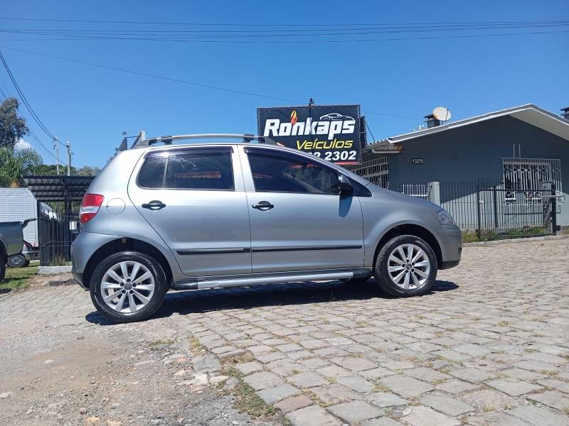 VOLKSWAGEN - FOX - 2007/2007 - Cinza - Sob Consulta
