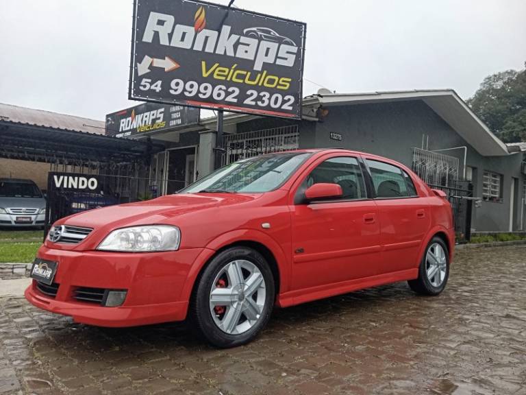 CHEVROLET - ASTRA - 2005/2005 - Vermelha - R$ 46.900,00