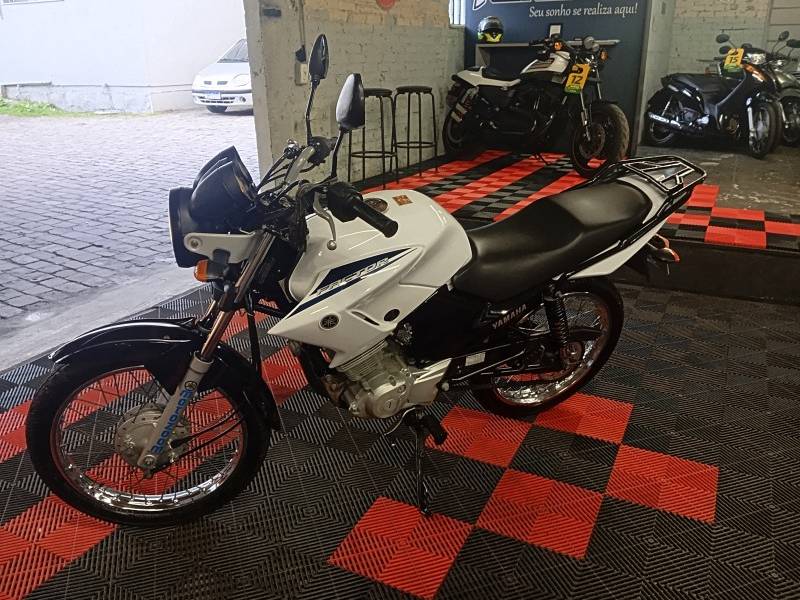 YAMAHA - YBR - 2016/2016 - Branca - R$ 11.900,00