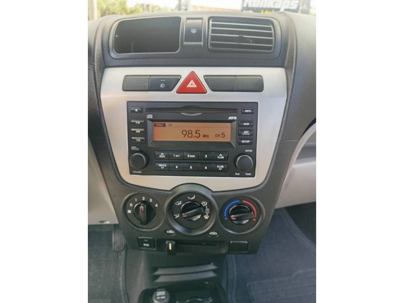 KIA MOTORS - PICANTO - 2011/2011 - Prata - R$ 28.900,00