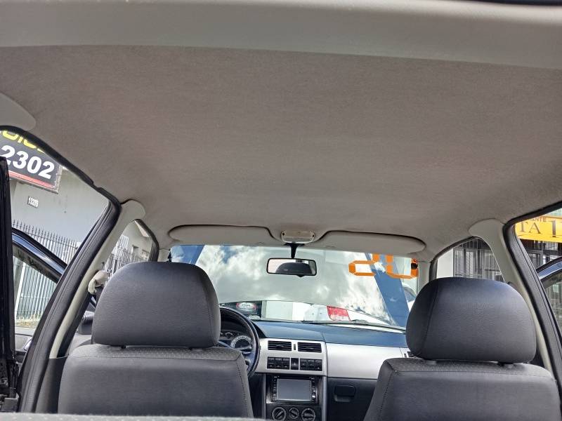 VOLKSWAGEN - GOL - 2005/2005 - Preta - R$ 32.900,00