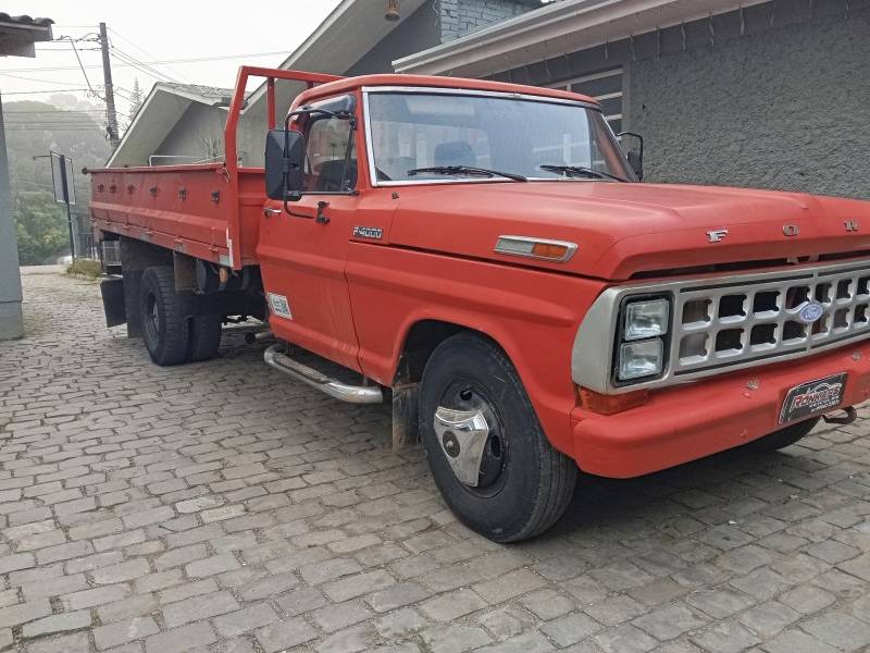FORD - F-4000 - 1980/1980 - Vermelha - R$ 59.900,00
