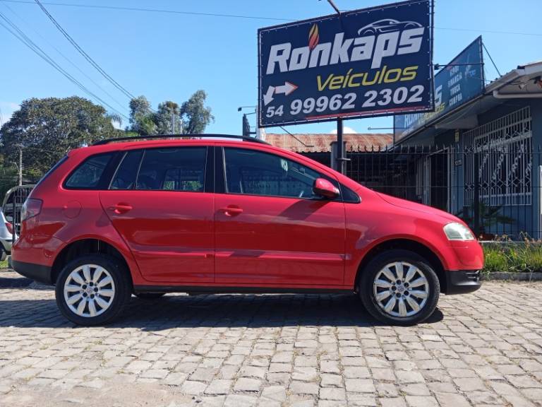 VOLKSWAGEN - SPACEFOX - 2010/2010 - Vermelha - R$ 34.900,00
