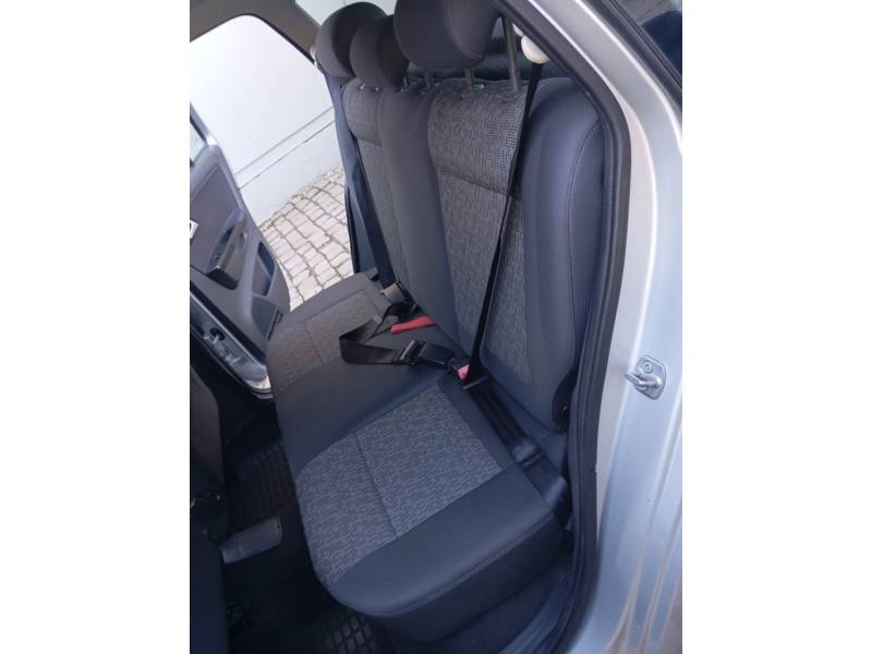 VOLKSWAGEN - SPACEFOX - 2014/2014 - Prata - R$ 46.900,00