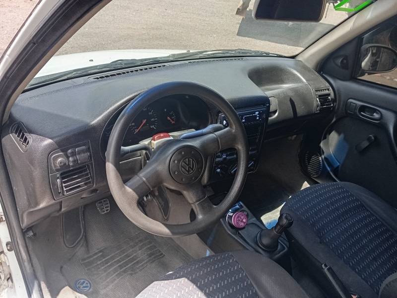 VOLKSWAGEN - GOL - 2004/2004 - Branca - R$ 12.700,00