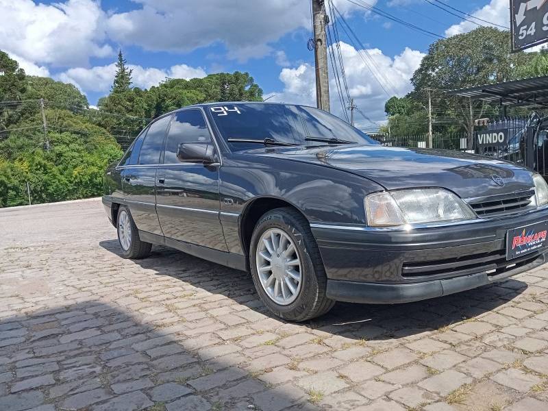 CHEVROLET - OMEGA - 1994/1994 - Preta - R$ 32.900,00