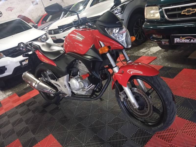HONDA - CB 300R - 2012/2012 - Vermelha - Sob Consulta