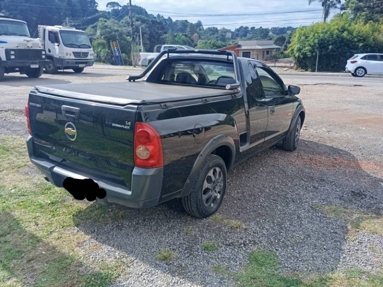 CHEVROLET - MONTANA - 2010/2010 - Preta - R$ 1,00