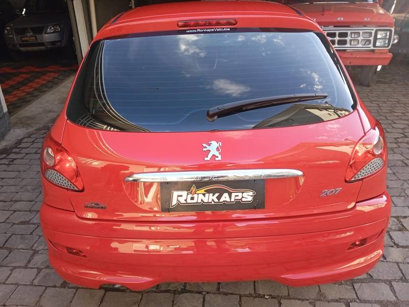 PEUGEOT - 207 - 2014/2014 - Vermelha - R$ 28.900,00