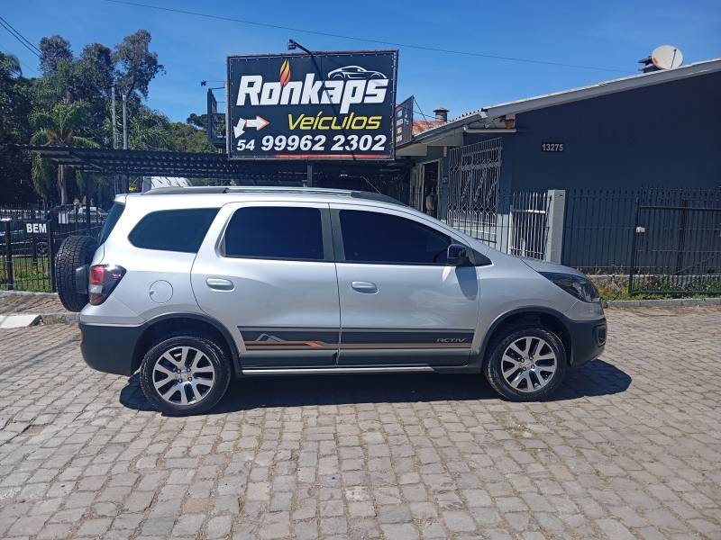 CHEVROLET - SPIN - 2016/2016 - Prata - R$ 59.900,00