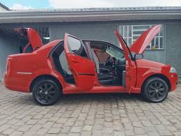 FIAT - SIENA - 2009/2009 - Vermelha - R$ 31.900,00