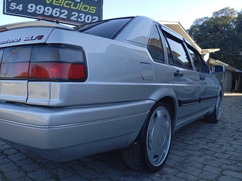 VOLKSWAGEN - SANTANA - 1996/1996 - Prata - R$ 31.900,00