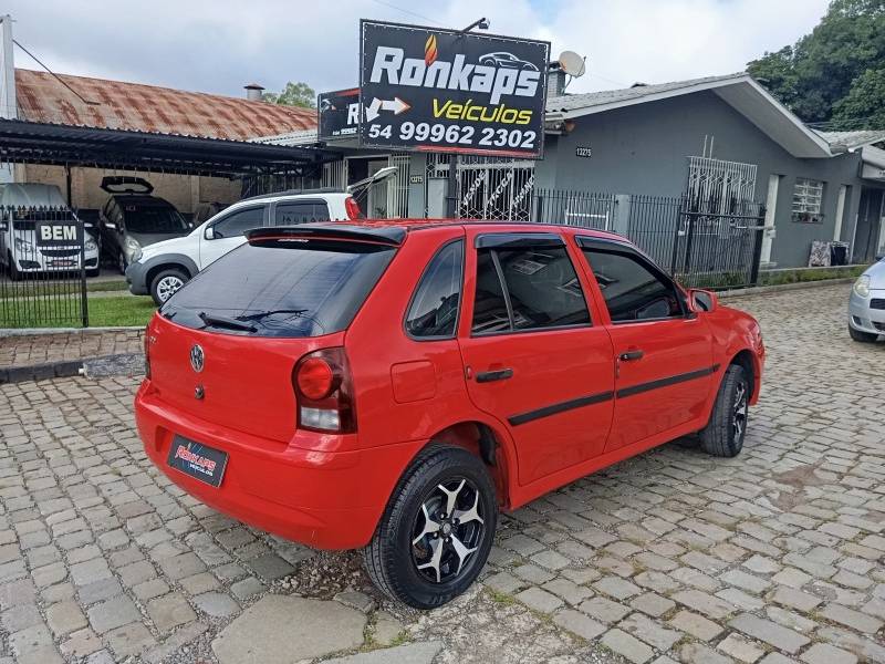 VOLKSWAGEN - GOL - 2011/2011 - Vermelha - R$ 23.900,00