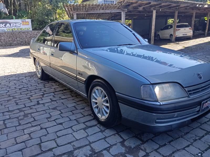 CHEVROLET - OMEGA - 1997/1997 - Prata - R$ 33.900,00