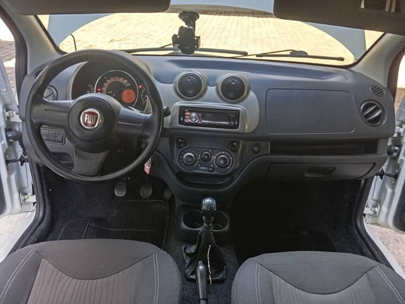 FIAT - UNO - 2013/2013 - Branca - R$ 34.900,00